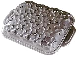 Nordic Ware 10-Cup Daisy Cake Pan