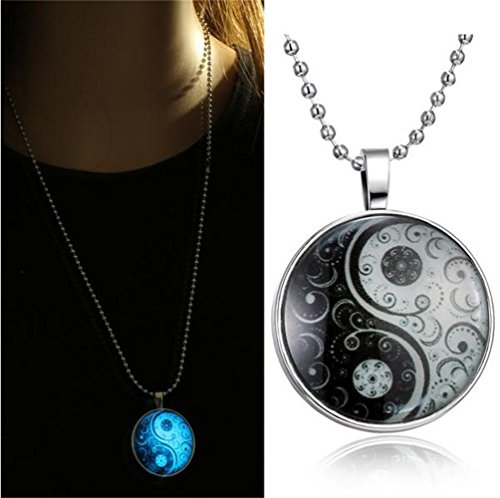 BeOneÂ®Simple Vintage Yin Yang Pendant Glow in the Dark Necklace Hallowmas Christmas Gift (Pattern Yin Yang)