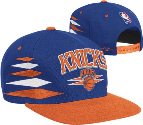 New York Knicks Diamond Snapback Hat