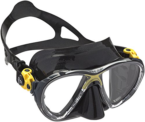 Big Eyes Evolution Mask - Black/Yellow