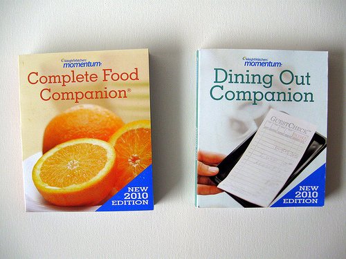 New Weight Watchers 2010 Food and Dining Out Companion Books