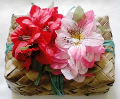 Hawaiian Gift Basket Big Wave Maui Salt Water Taffy Pineapple #2