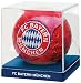 Jetzt rollt der "Stern des S�dens" auch als puzzleball� �ber den Rasen - und ruht w�hrend der 
Spielpause in der dekorativen Klarsicht-Box! 60 perfekt gew�lbte Kunststoff-Puzzleteile lassen sich 
zu einer festen, glatten Kugel zusammenpuzzeln und eignen sich toll als Deko-Objekt f�r dein Zimmer. 
Ab 8 Jahren