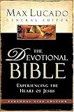 The Devotional Bible: Experiencing The Heart of Jesus (New Century Version)