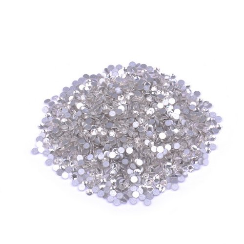 Package Contents: 1440 Pieces Silvery Middle Diamond
