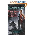 This Side of the Grave: A Night Huntress Novel