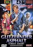 Glitzernder Asphalt - Kathy Baker