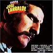 Canta Jose Larralde