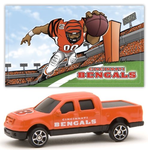 Cincinnati Bengals 2007 Upper Deck Collectibles NFL Ford F 150 Pickup Truck with Sticker
