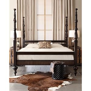 Laney King Poster Bed