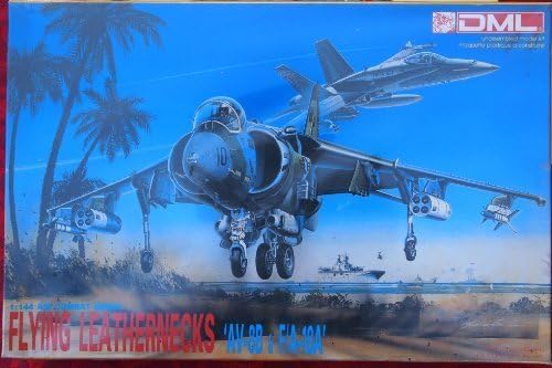 Flying Leathernecks AV-8B &amp; F/A-18A 1:144 air combat series
