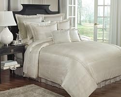 Raymond Waites Versailles King Duvet, Oyster