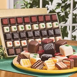 Classic Petits Fours (15 pc.) - Wisconsin Cheeseman