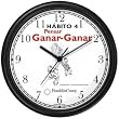 Habit 4 - Think Win-Win (Spanish Text) - Wall Clock from THE 7 HABITS - CLOCK COLLECTION by WatchBuddy Timepieces (Hunter Green Frame)