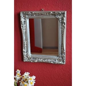 Silberne Wandspiegel - The Mid Century Modern Living Room