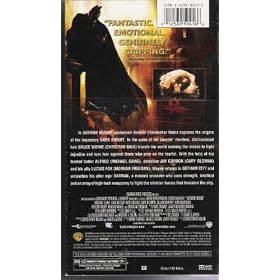 Batman Begins [VHS]