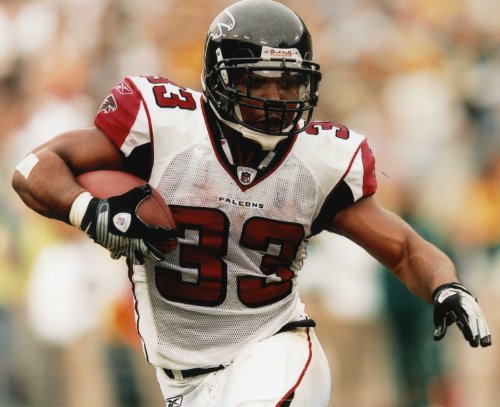 MICHAEL TURNER ATLANTA FALCONS 8X10 HIGH GLOSSY SPORTS ACTION PHOTO (P)
