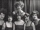 Photo Jigsaw 17x12 (43x30cm) A dance or theatre group, c1900-1929(?). from Heritage-Images