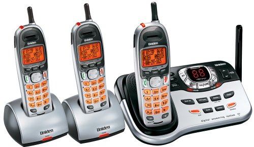 Uniden DCT758-3 Expandable Cordless System with Digital Answering System and Call Waiting/Caller ID