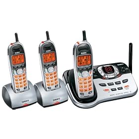 Click here to buy Uniden DCT758-3 Expandable Cordless System with Digital Answering System and Call Waiting... by Uniden.