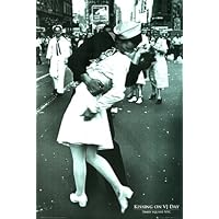 Kissing On VJ Day (War's End Kiss) Art Print Poster - 24x36