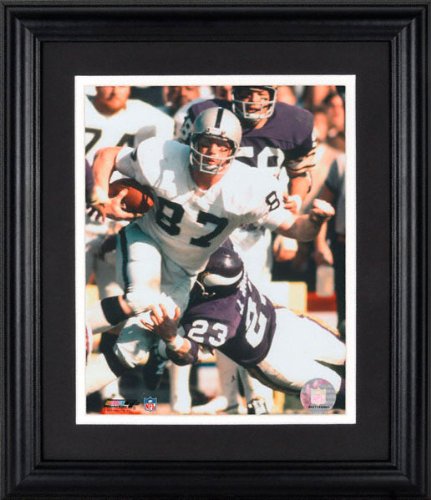 Dave Casper Oakland Raiders Framed Unsigned 8x10 Photograph