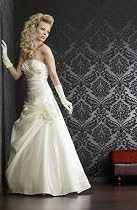 Brautkleid mit Blume, A-Linie, Satin
