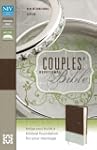 Niv Couples' Devotional Bible: Italia...