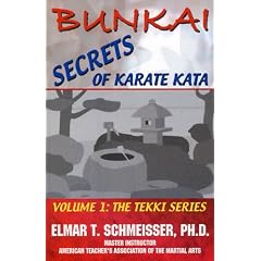 Bunkai: Secrets of Karate Kata: 1 (The Tekki Series Vol. 1)