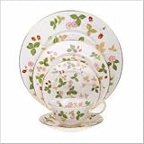 Wedgwood Wild Strawberry #R4406 Four 5 Pc Place Settings