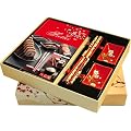 Sushi: Fern�stlich k�stlich. Buch mit Sushimatte, 4 Esst�bchen, 2 St�bchenb�nkchen und 2 Sojasch�lchen in Geschenkbox (Buch plus)