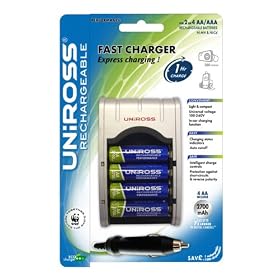 Uniross 1 Hour Charger + 4 x AA 2700mAh Performance Batteries