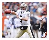 Drew Brees New Orleans Saints Autographed 16x20 Photo with 440 Completions 2007, 4423 Yards and 28 Touchdowns Inscriptions