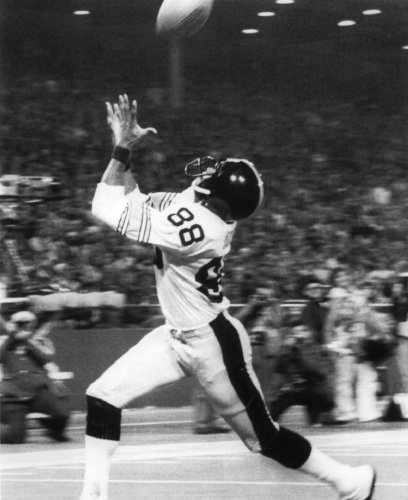 LYNN SWANN PITTSBURGH STEELERS 8X10 SPORTS ACTION PHOTO (A)