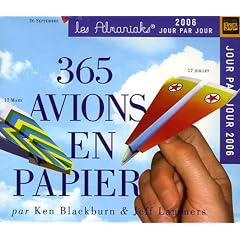365 Avions en papier