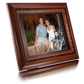 Aluratek 10.5-Inch Digital Photo Frame w/256MB Internal Memory (Wood)