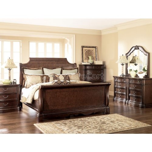 Ashley Furniture Camilla Sleigh Bedroom Set (Queen) B622