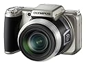 Olympus SP-800UZ Digitalkamera (14 Megapixel, 30-fach Zoom, 7,6 cm (3 Zoll) Display, 2GB intern Speicher) Titanium Silver