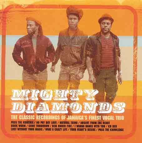 CD-Charts  Music : Mighty Diamonds: the Classic Recordings of Jamaica's Classic Vocal Trio