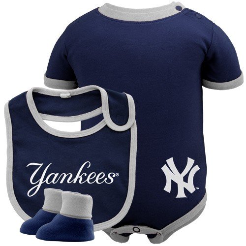 MLB Infant/Toddler Boys' New York Yankees Onesie Bib & Bootie (Navy, 6-9 Months)