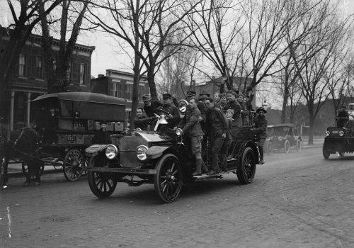 Buy Cheap 1911 photo BOY SCOUTS, FIRE DRILL