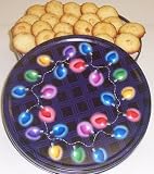 Gourmet Food : Scott's Cakes 2 1/2 lb. Coconut Macaroon Cookies in a Christmas Lights Tin