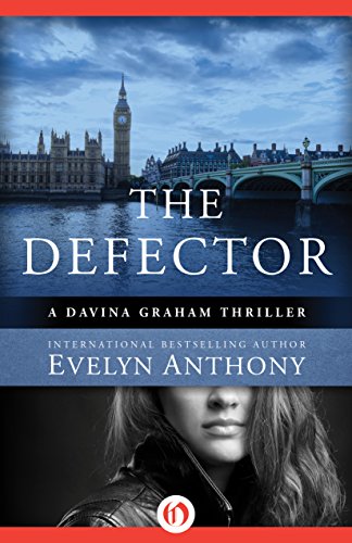 The Defector (The Davina Graham Thrillers)