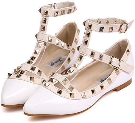 Rivet single pointed shoes size 4 WHITE