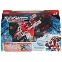 Transformer Armada- Starscream with minicon Swindle.