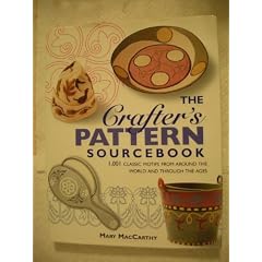 Crafters Pattern Source Book: 1, 000 Classic Motifs for Every Craft from around the World