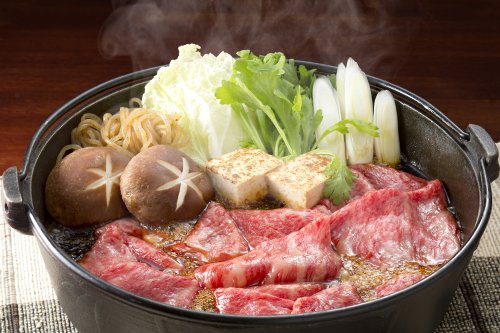 飛騨牛かたロース肉すき焼き鍋セット(野菜・糸こんにゃく・割下付) 飛騨牛かたロース肉すき焼き鍋セット(野菜・糸こんにゃく・割下付)