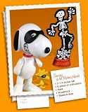  : Peanuts Halloween Snoopy As the Masked Marvel Figure