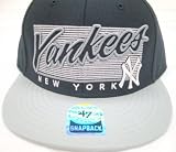 MLB Men's New York Yankees Kalvin Snapback Cap (Navy, OSFA)