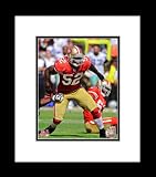San Francisco 49ers Patrick Willis 2011 Action Framed Picture 8x10